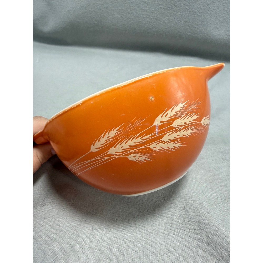 Pyrex Vintage 441 Cinderella Bowl Autumn Wheat Vintage 1.5 Pt Smallest Bowl